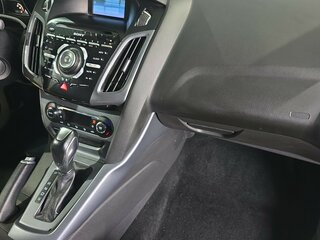 2012 Ford Focus III, белый, 950000 рублей, вид 5