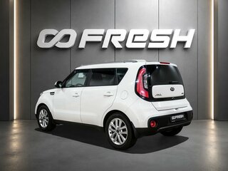 2017 Kia Soul II Рестайлинг, белый, 1329000 рублей, вид 2