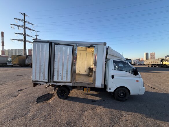 2014 Hyundai Porter II, белый, 1400000 рублей - вид 13