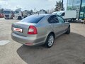 2011 Skoda Octavia II (A5) Рестайлинг, бежевый, 910000 рублей - вид 4
