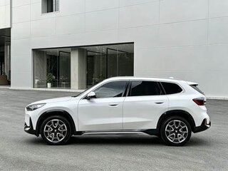 2025 BMW X1 Long 25Li xDrive III (U11/U12), белый, 3620504 рублей, вид 3