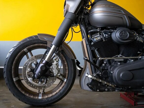 2018 Harley-Davidson Fat Bob, серый, 2750000 рублей - вид 14