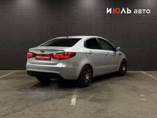 2012 Kia Rio III, серебристый, 650000 рублей, вид 5