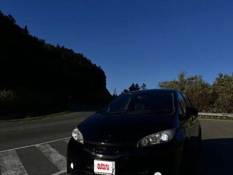 2010 Toyota Wish II, чёрный, 1100000 рублей, вид 2