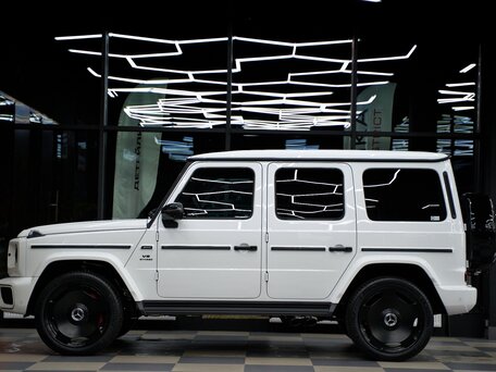2025 Mercedes-Benz G-Класс AMG 63 AMG II (W465) Рестайлинг, белый, 31000000 рублей, вид 4