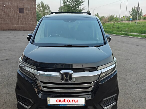 2018 Honda Stepwgn Spada V Рестайлинг, чёрный, 1999000 рублей - вид 2