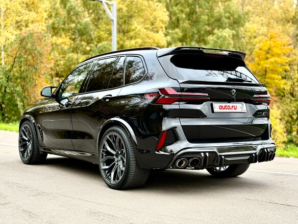 2023 BMW X5 M Competition III (F95) Рестайлинг, чёрный, 15900000 рублей - вид 3