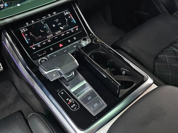 2023 Audi Q8 55 TFSI I (4M), серый, 8500000 рублей - вид 6