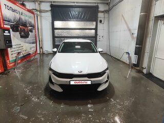 2021 Kia K5 III, белый, 1999999 рублей, вид 1