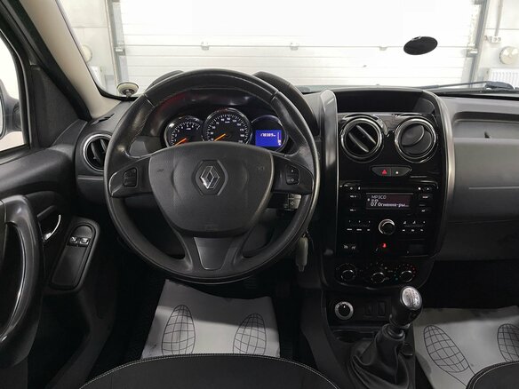 2016 Renault Duster I Рестайлинг, белый, 1030000 рублей - вид 8