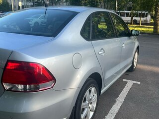 2013 Volkswagen Polo V, серебристый, 530000 рублей, вид 5