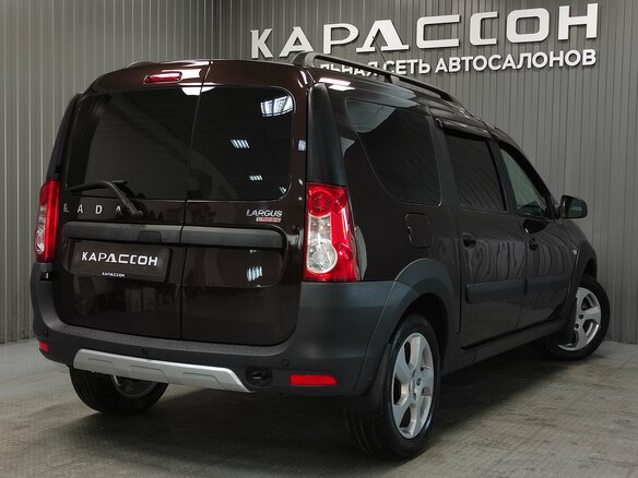 2020 Lada (ВАЗ) Largus Cross I, коричневый, 1090000 рублей - вид 1