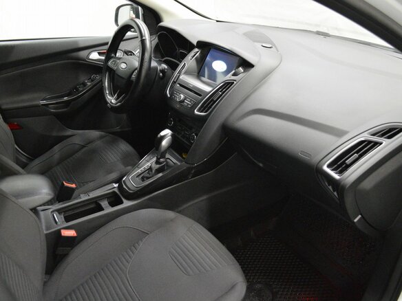 2018 Ford Focus III Рестайлинг, белый, 1188000 рублей - вид 11