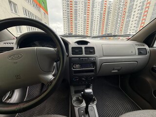 2004 Kia Rio I Рестайлинг, серебристый, 270000 рублей, вид 5