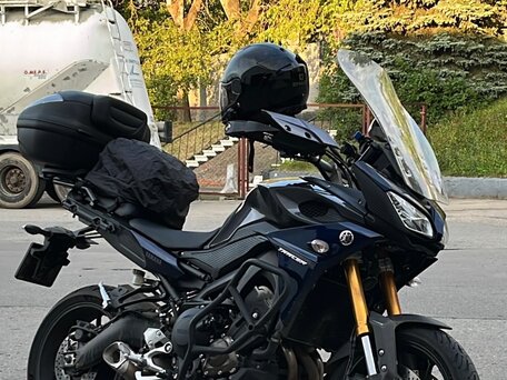 2016 Yamaha MT-09 Tracer (FJ-09), серый, 700000 рублей, вид 1