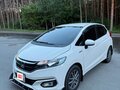 2018 Honda Fit III Рестайлинг, белый, 1385000 рублей