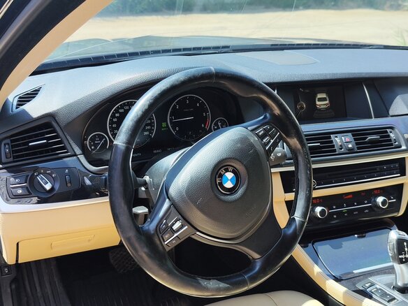 2016 BMW 5 серии 520d VI (F10/F11/F07) Рестайлинг, синий, 3000000 рублей - вид 11