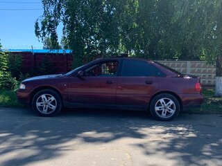 1999 Audi A4 I (B5) Рестайлинг, пурпурный, 400000 рублей, вид 4