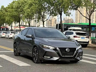 2022 Nissan Sylphy IV (B18), серый, 1415018 рублей, вид 3