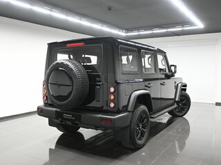 2026 212 T01, чёрный, 4500000 рублей, вид 2