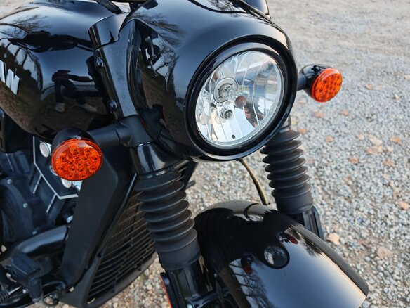 2021 Indian Scout, чёрный, 1080000 рублей - вид 17