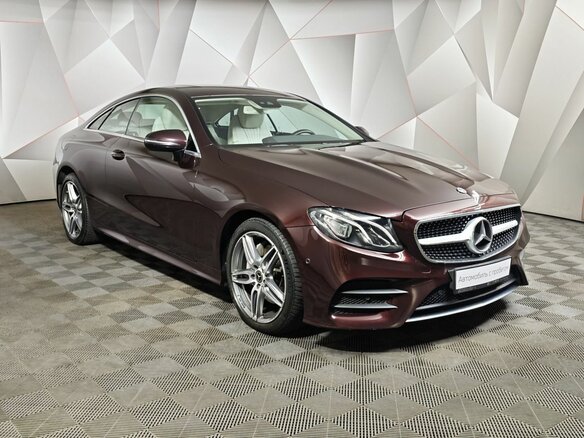 2019 Mercedes-Benz E-Класс 200 V (W213, S213, C238), красный, 3999999 рублей - вид 2