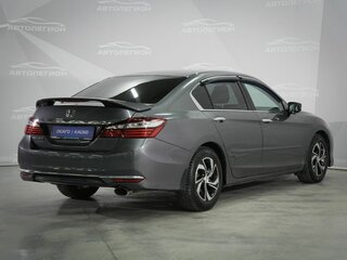 2016 Honda Accord IX Рестайлинг, серый, 1730000 рублей, вид 4