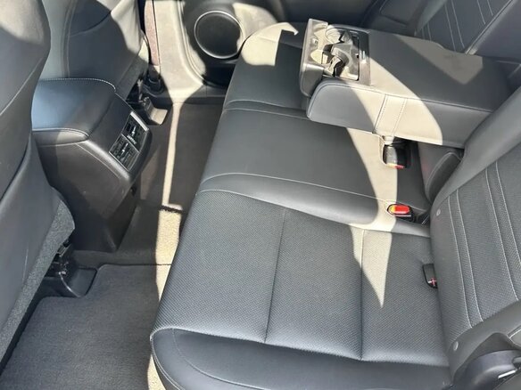 2017 Lexus NX 300h I Рестайлинг, белый, 2950000 рублей - вид 14