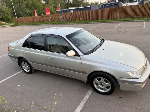 1999 Toyota Corona Premio X (T210), серебристый - вид 2