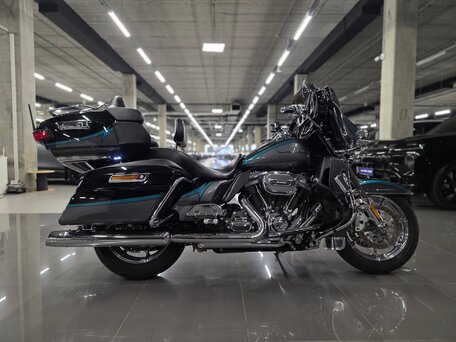 2015 Harley-Davidson CVO Limited, чёрный, 1599000 рублей, вид 1