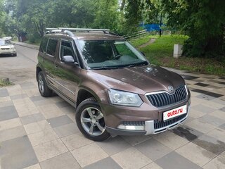 2017 Skoda Yeti I Рестайлинг, коричневый, 1999000 рублей, вид 2