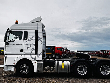 2026 Sinotruk Sitrak C7H MAX, белый, 14462000 рублей, вид 2