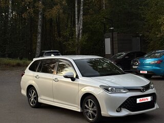 2016 Toyota Corolla Fielder XI (E160, E170, E180) Рестайлинг 1, белый, 1550000 рублей, вид 1
