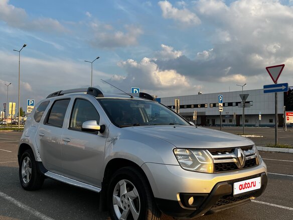 2015 Renault Duster I Рестайлинг, серебристый, 799000 рублей - вид 1