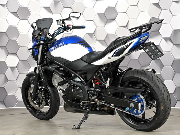 2018 Suzuki SV 650, белый, 577000 рублей - вид 7