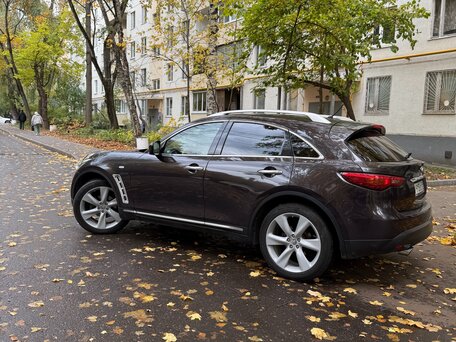 2009 Infiniti FX35 II (S51), коричневый, 1450000 рублей, вид 3