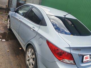 2011 Hyundai Solaris I, серый, 600000 рублей, вид 3