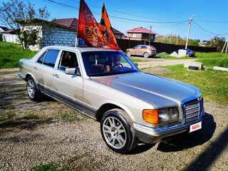 1984 Mercedes-Benz S-Класс 300 II (W126), серебристый, 425000 рублей, вид 5