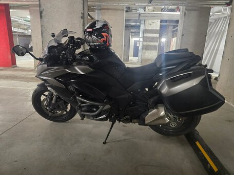 2017 Kawasaki Z 1000SX, чёрный, 960000 рублей, вид 4