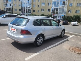 2011 Volkswagen Golf VI, серебристый, 830000 рублей, вид 3