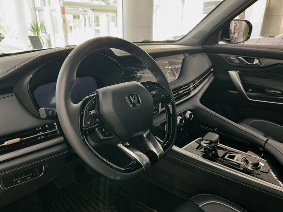 2025 Changan CS95 I Рестайлинг 2, чёрный, 4929900 рублей - вид 2