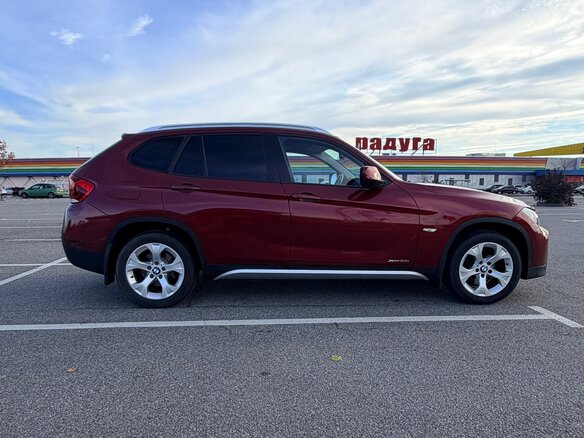 2012 BMW X1 20i I (E84), красный, 1690000 рублей - вид 7