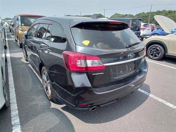 2017 Subaru Levorg I, серый, 1650000 рублей - вид 2