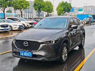 2025 Mazda CX-5 II Рестайлинг, серебристый, 2590000 рублей, вид 1