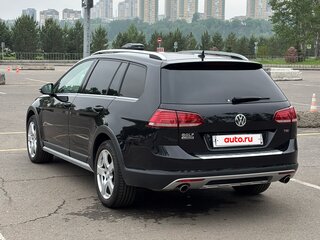 2018 Volkswagen Golf Alltrack VII Рестайлинг, чёрный, 1650000 рублей, вид 1