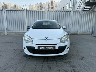 2010 Renault Megane III, белый, 529000 рублей, вид 2