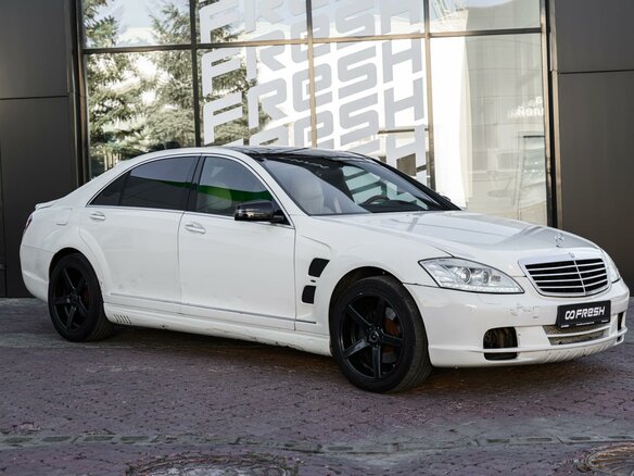 2008 Mercedes-Benz S-Класс 350 V (W221), белый, 999000 рублей