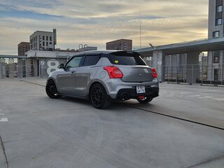 2022 Suzuki Swift Sport V, серый, 1900000 рублей, вид 4