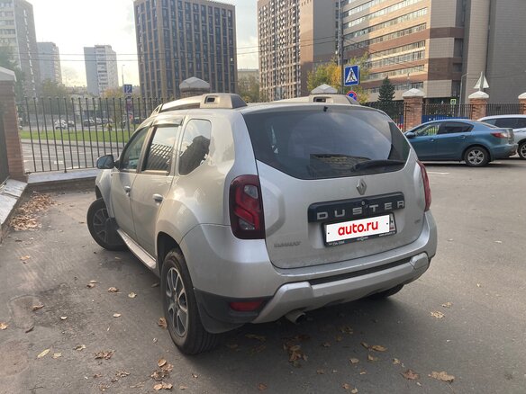 2019 Renault Duster I Рестайлинг, серебристый, 1400000 рублей - вид 2