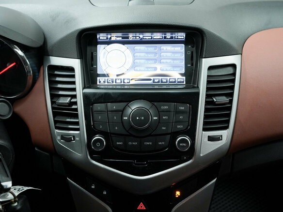 2012 Chevrolet Cruze I, белый, 650000 рублей - вид 16